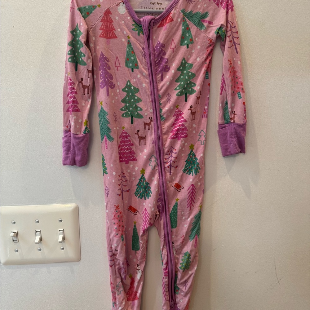 Play Merry & Bright Pink Christmas Print zippy Little Sleepies 12/18 months